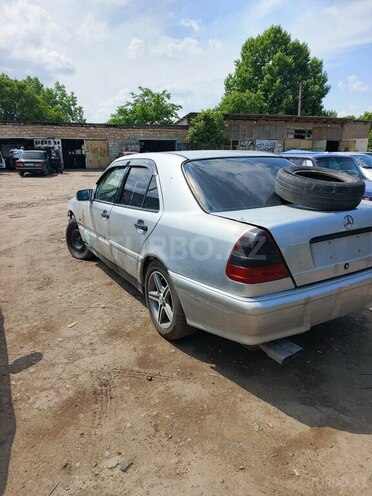 Mercedes C 240-5
