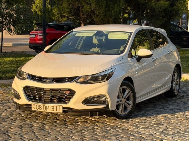 Chevrolet Cruze-1