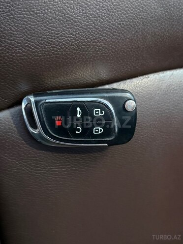 Chevrolet Cruze-16