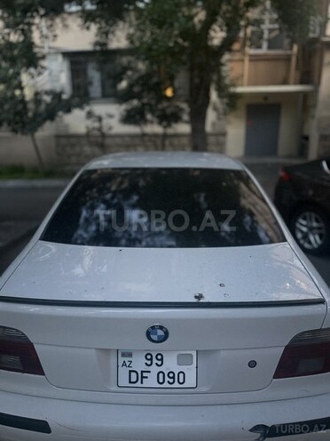 BMW 525-2