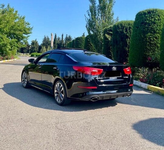 Kia Optima-5