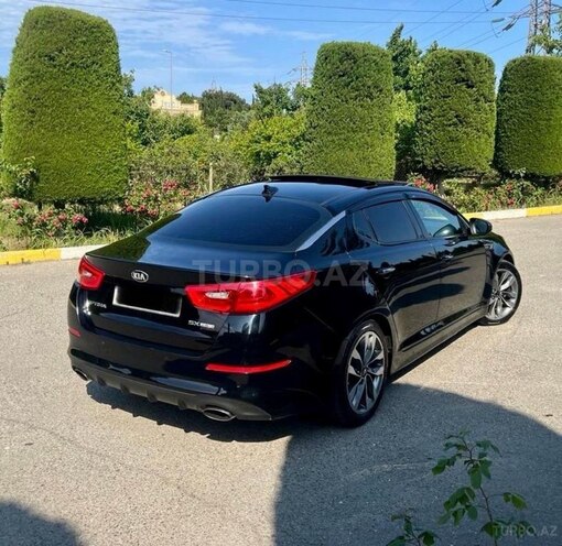 Kia Optima-4