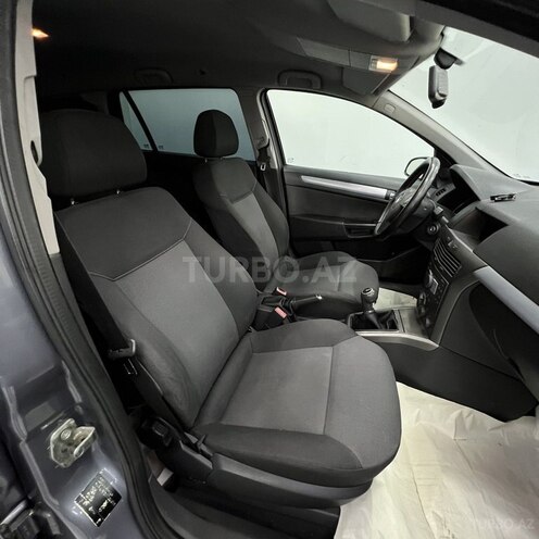 Opel Astra-8