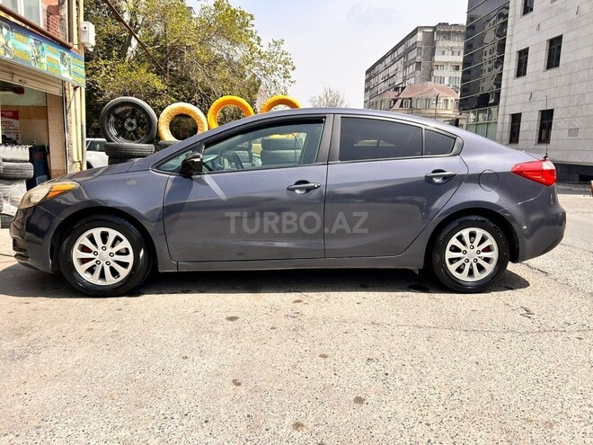 Kia Forte-2