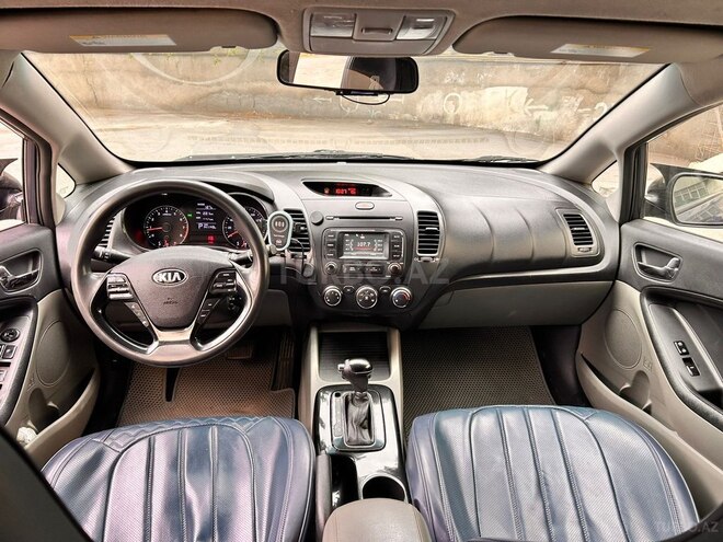 Kia Forte-7