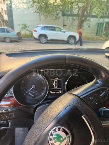 Skoda Superb-8