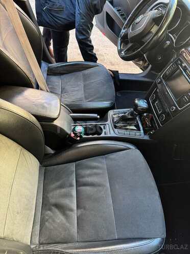 Skoda Superb-13