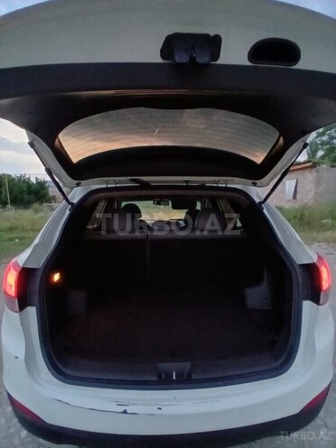 Hyundai ix35-6