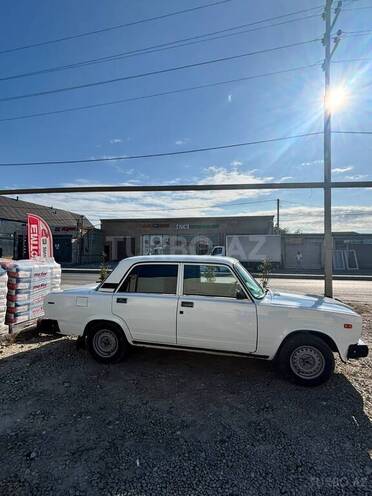 LADA (VAZ) 2107-5