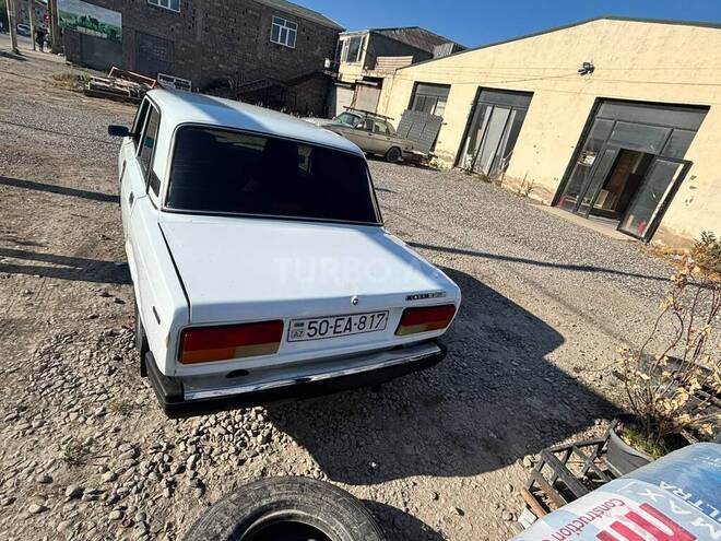 LADA (VAZ) 2107-2