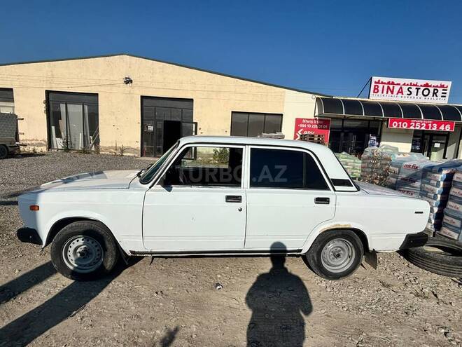LADA (VAZ) 2107-6