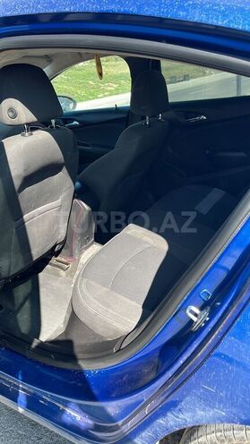 Chevrolet Cruze-6