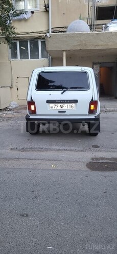 LADA (VAZ) Niva-8