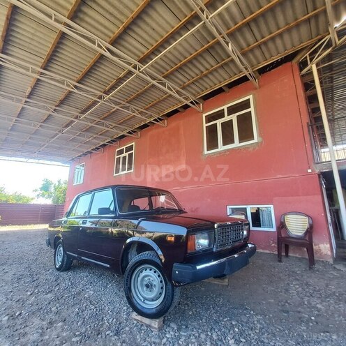 LADA (VAZ) 2107-18