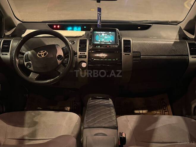 Toyota Prius-9