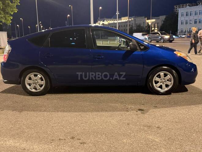 Toyota Prius-7