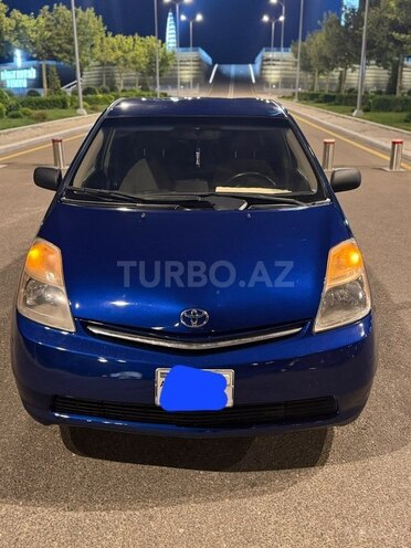 Toyota Prius-3