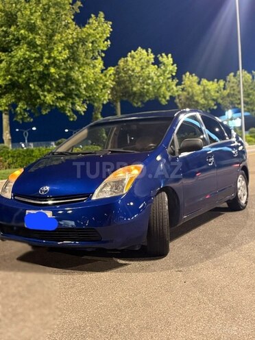 Toyota Prius-2