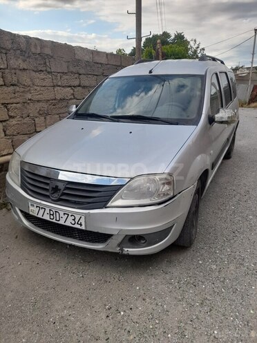Dacia Logan-1