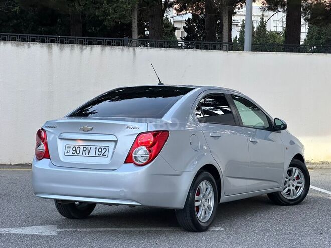 Chevrolet Aveo-9