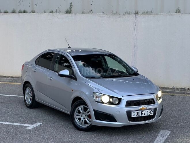 Chevrolet Aveo-3