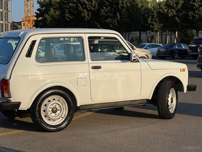 LADA (VAZ) Niva-10