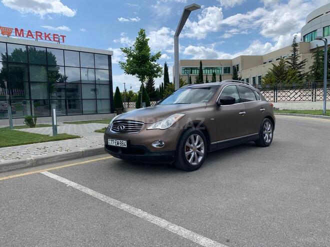 Infiniti EX35-11