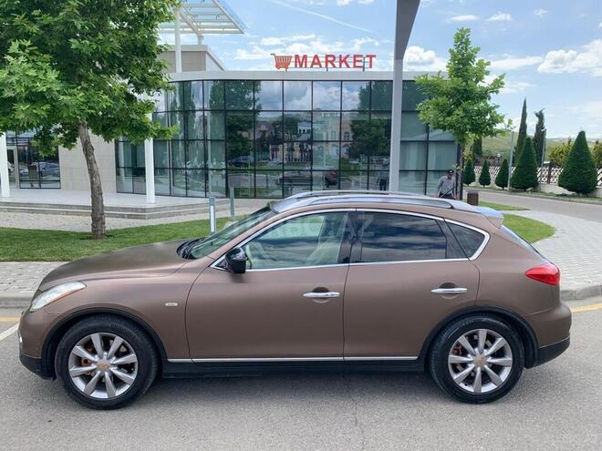 Infiniti EX35-6