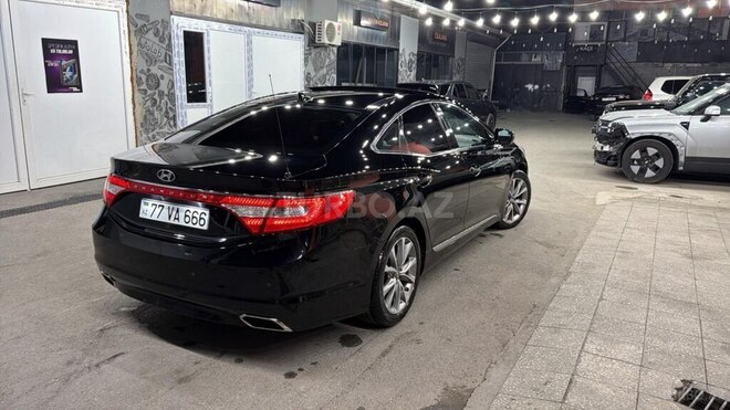Hyundai Grandeur-4