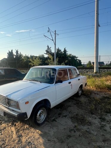 LADA (VAZ) 2107-2