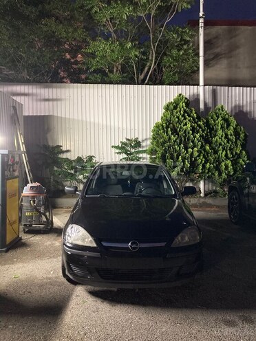 Opel Corsa-1