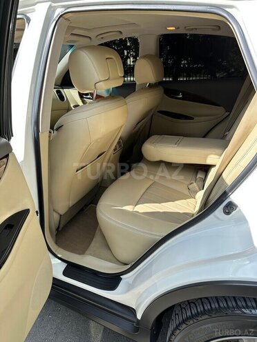 Infiniti EX35-21