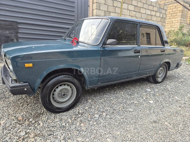 LADA (VAZ) 2107-4