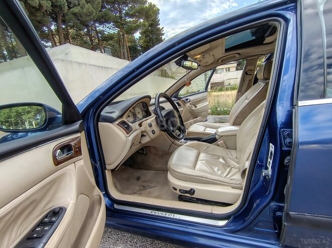 Peugeot 407-16