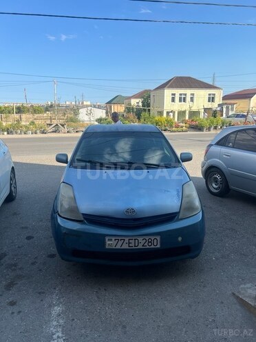 Toyota Prius-1