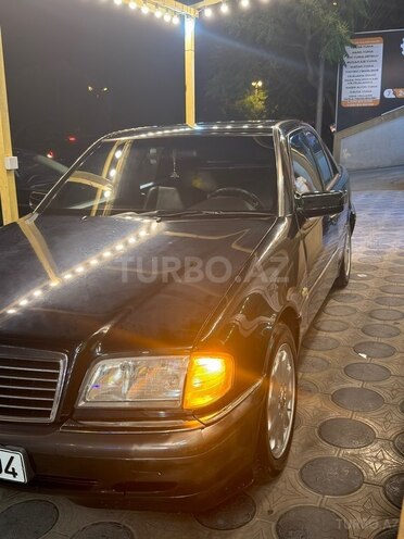 Mercedes C 230-3