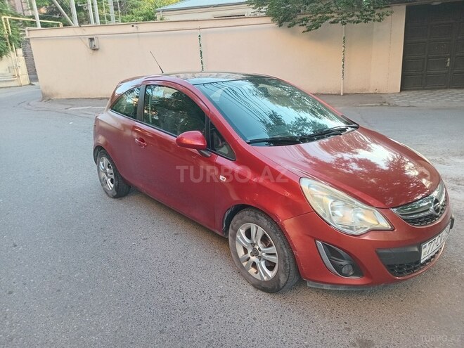 Opel Corsa-3