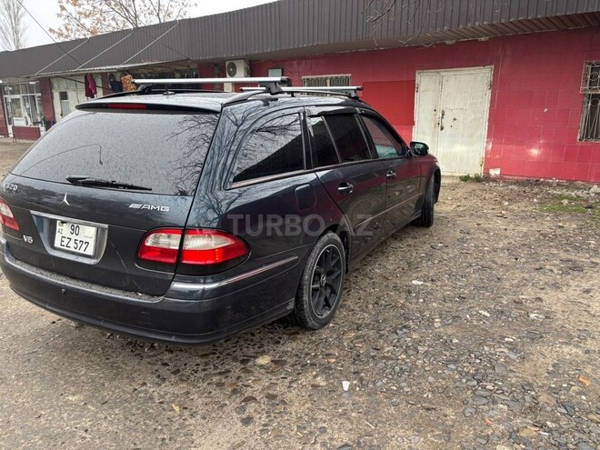 Mercedes E 320-6