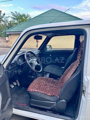LADA (VAZ) Niva-11