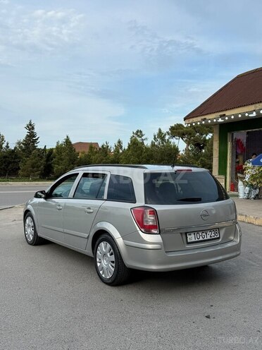 Opel Astra-3