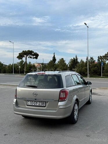 Opel Astra-2