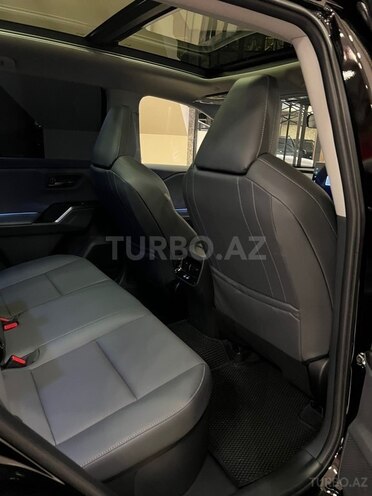 Toyota RAV4-15
