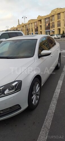 Volkswagen Passat-3