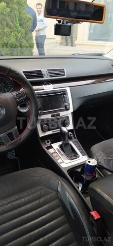 Volkswagen Passat-7