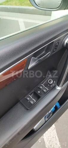 Volkswagen Passat-12