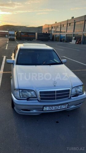 Mercedes C 280-8