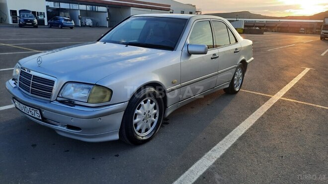 Mercedes C 280-12
