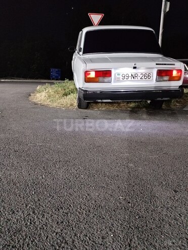LADA (VAZ) 2107-5