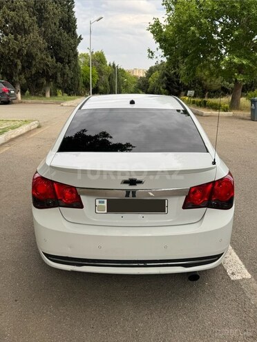 Chevrolet Cruze-9