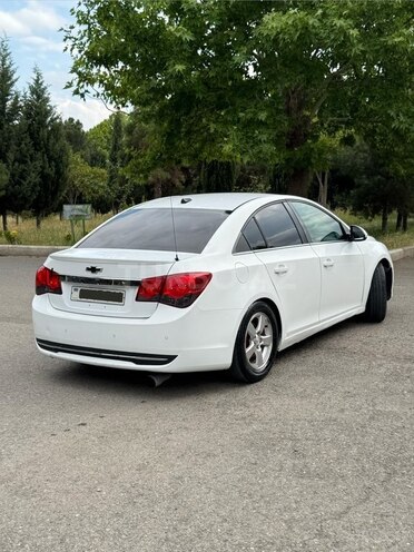 Chevrolet Cruze-6